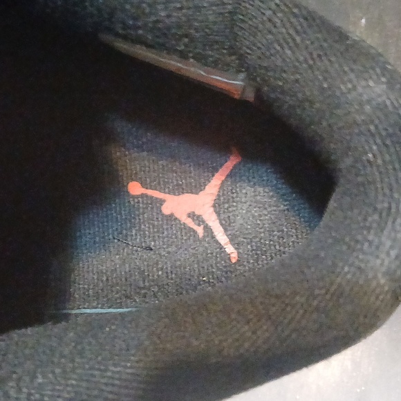 Nike Air Jordan 4 Retro SE "LASER BLK GUM"  Mens Size-11 100% Authentic! - Picture 8 of 12